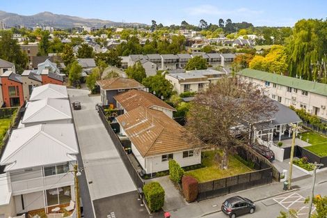 Photo of property in 1/82 Holly Road, St Albans, Christchurch, 8014