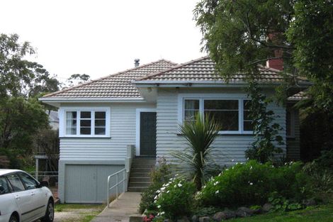 Photo of property in 8 Rosehill Road, Macandrew Bay, Dunedin, 9077