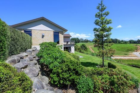Photo of property in 5b Tupuhi Place, Highlands Park, New Plymouth, 4312