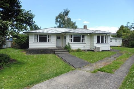 Photo of property in 20 Brocas Avenue, Hillcrest, Hamilton, 3216