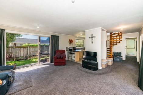 Photo of property in 9b Olive Terrace, Paraparaumu Beach, Paraparaumu, 5032