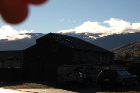 Photo of property in 7 Mystery Grove, Lake Hayes, Queenstown, 9304