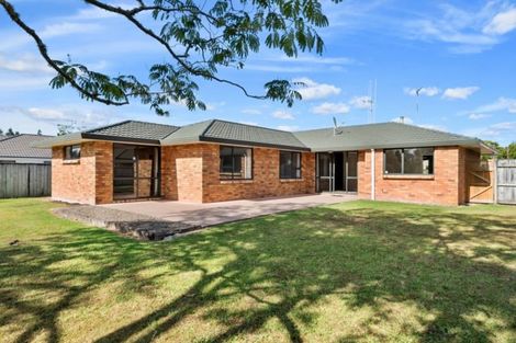 Photo of property in 9 Fernwater Place, Flagstaff, Hamilton, 3210