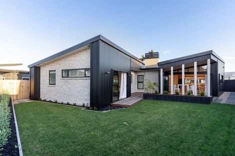 Photo of property in 115 The Boulevard, Papamoa Beach, Papamoa, 3118