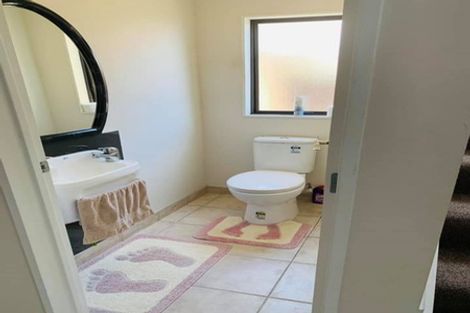 Photo of property in 16 Carrick Glen Avenue, Flat Bush, Auckland, 2019