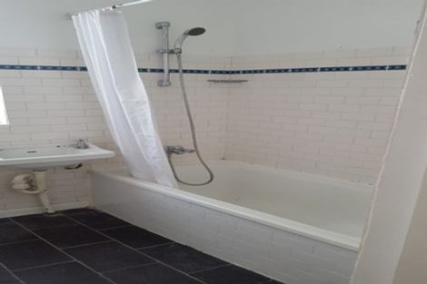 Photo of property in 6/2 Herne Bay Road, Herne Bay, Auckland, 1011