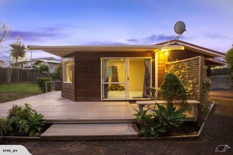 Photo of property in 477d Richardson Road, Mount Roskill, Auckland, 1041