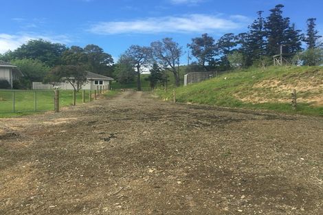 Photo of property in 1242 Oneriri Road, Kaiwaka, 0573