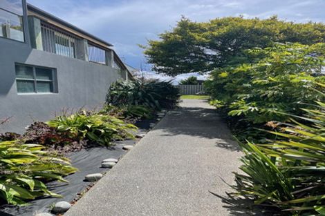 Photo of property in 124 Major Hornbrook Road, Mount Pleasant, Christchurch, 8081