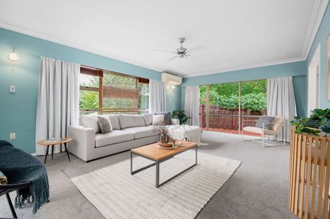 Photo of property in 2 Houchens Road, Glenview, Hamilton, 3206