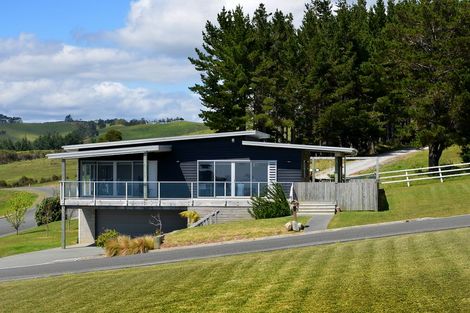 Photo of property in 23 Lori Lane, Coopers Beach, 0420