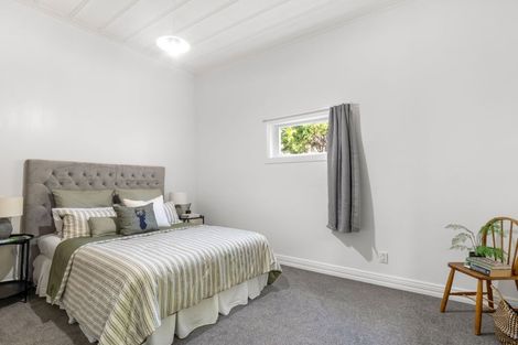 Photo of property in 21 Portal Street, Durie Hill, Whanganui, 4500