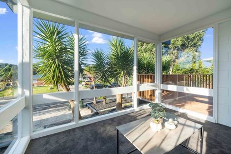 Photo of property in 21 Lawrence Crescent, Hillpark, Auckland, 2102