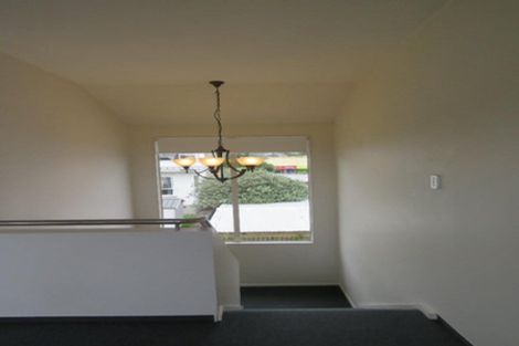 Photo of property in 19 Cutfield Road, New Plymouth, 4310