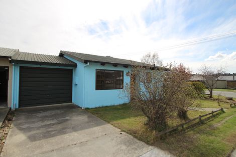 Photo of property in 12 Ashworth Street, Alexandra, 9320