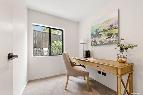 Photo of property in 10 Copperfield Terrace, Mellons Bay, Auckland, 2014