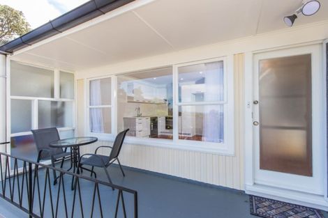 Photo of property in 2/61a Balmoral Road, Mount Eden, Auckland, 1024
