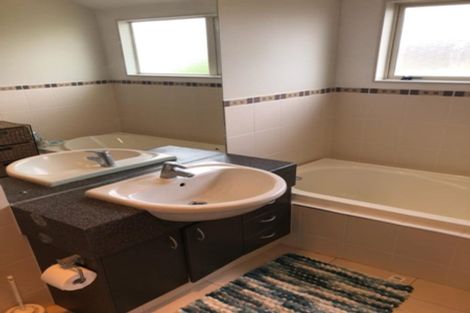 Photo of property in 109 Cyril French Drive, Flat Bush, Auckland, 2016