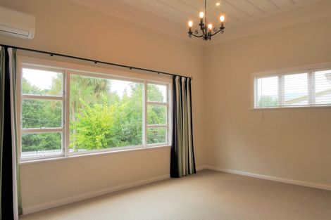 Photo of property in 32 Victoria Avenue, Dannevirke, 4930