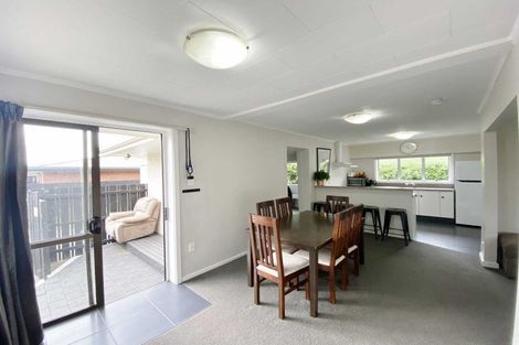 Photo of property in 84 Gilberthorpes Road, Hei Hei, Christchurch, 8042