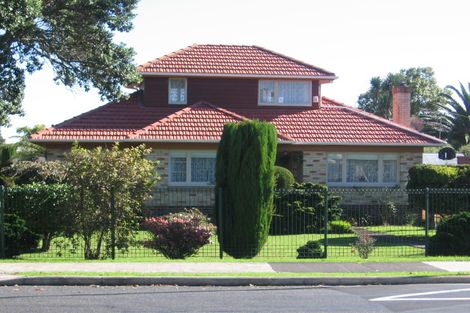 Photo of property in 19 Wiseley Road, Hobsonville, Auckland, 0618