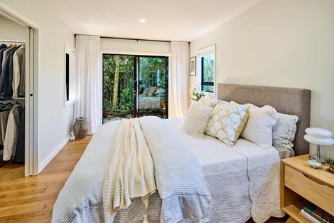 Photo of property in 2 Pukeko Lane, Carterton, 5713