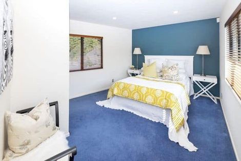 Photo of property in 126b Clovelly Road, Bucklands Beach, Auckland, 2012
