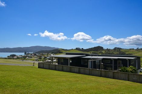 Photo of property in 23 Lori Lane, Coopers Beach, 0420