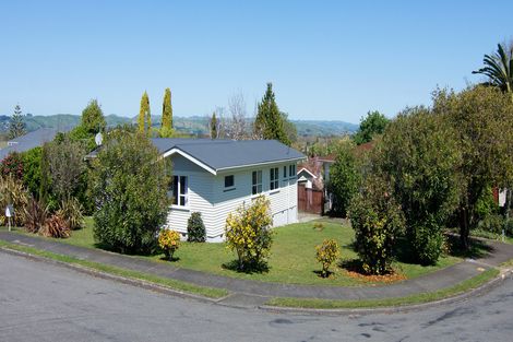 Photo of property in 33 Puriri Crescent, Lansdowne, Masterton, 5810