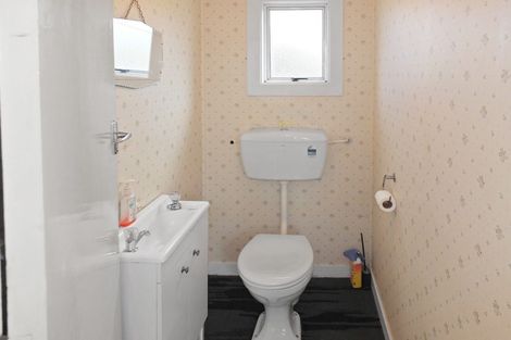 Photo of property in 21 Seabury Avenue, Foxton Beach, Foxton, 4815