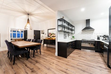 Photo of property in 21 Moana Crescent, Musselburgh, Dunedin, 9013