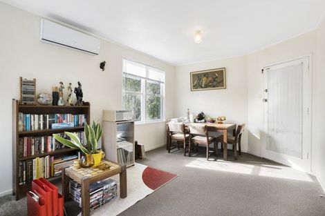 Photo of property in 1/47 Felton Mathew Avenue, Saint Johns, Auckland, 1072