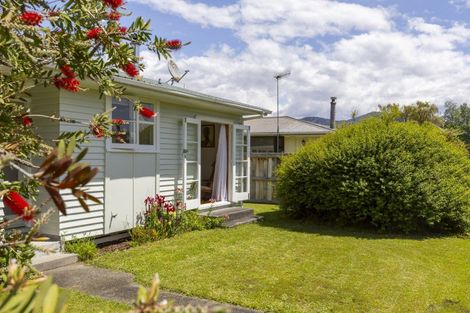 Photo of property in 41 Te Rangitautahanga Road, Turangi, 3334