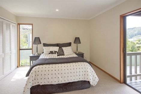 Photo of property in 63 Flinders Road, Heathcote Valley, Christchurch, 8022