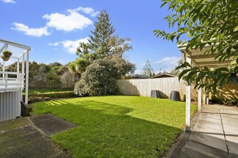 Photo of property in 27 Wattle Street, New Lynn, Auckland, 0600