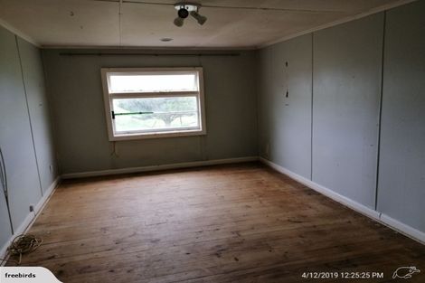 Photo of property in 48 Nuku Street, Tangimoana, 4822