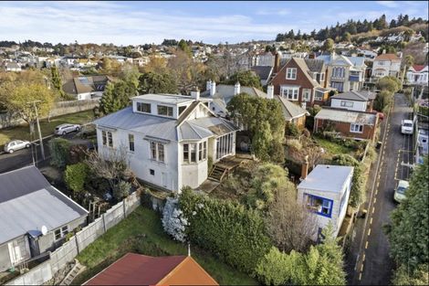 Photo of property in 34 Elm Row, Dunedin Central, Dunedin, 9016