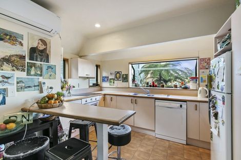 Photo of property in 45 Devon Street, Aro Valley, Wellington, 6021