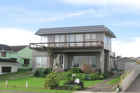 Photo of property in 16 The Parade, Bucklands Beach, Auckland, 2012