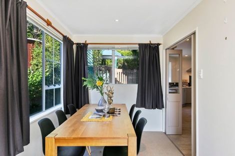 Photo of property in 148 Mark Avenue, Grenada Village, Wellington, 6037