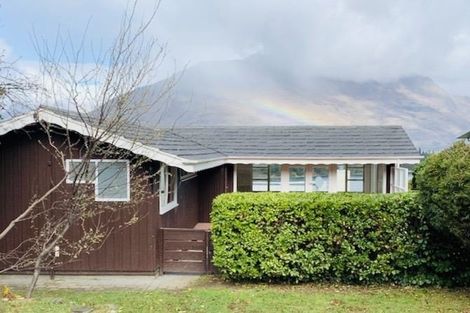 Photo of property in 85 Frankton Road, Queenstown, 9300
