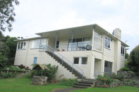 Photo of property in 13 Kowhai Street, Tawa, Wellington, 5028