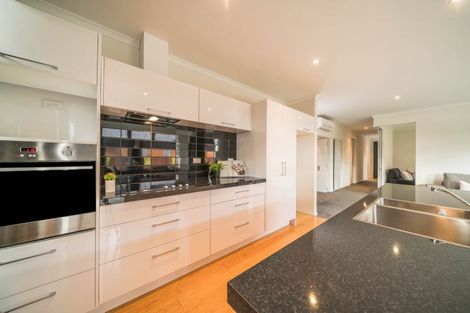 Photo of property in 21 Meyer Crescent, Halswell, Christchurch, 8025