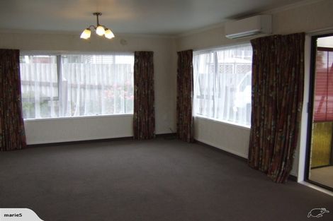 Photo of property in 7/2 Broadway, Waitara, 4320