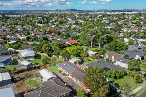 Photo of property in 2/22 Pooley Street, Pakuranga Heights, Auckland, 2010
