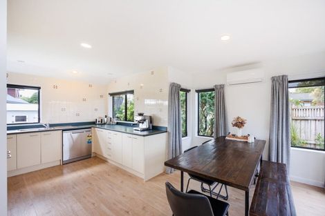 Photo of property in 127 Summerhill Drive, Fitzherbert, Palmerston North, 4410