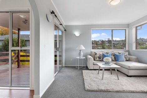 Photo of property in 43 Stapleford Crescent, Browns Bay, Auckland, 0630