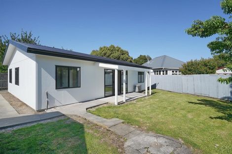 Photo of property in 2/141 Peverel Street, Riccarton, Christchurch, 8041
