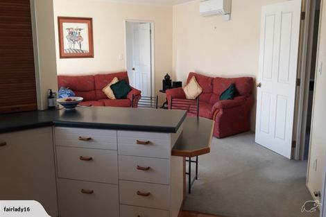 Photo of property in 10 Kingsgate Close, Havelock North, 4130