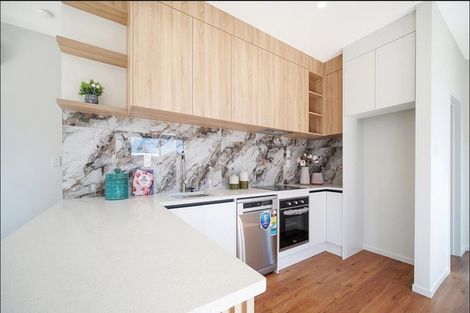 Photo of property in 3/32 Sunlands Drive, Manurewa, Auckland, 2102